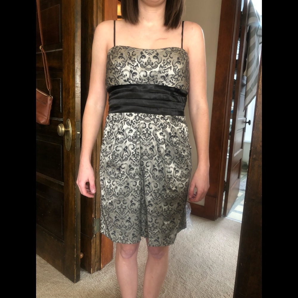 Holiday dress